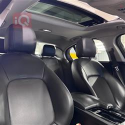 جاگوار XE
